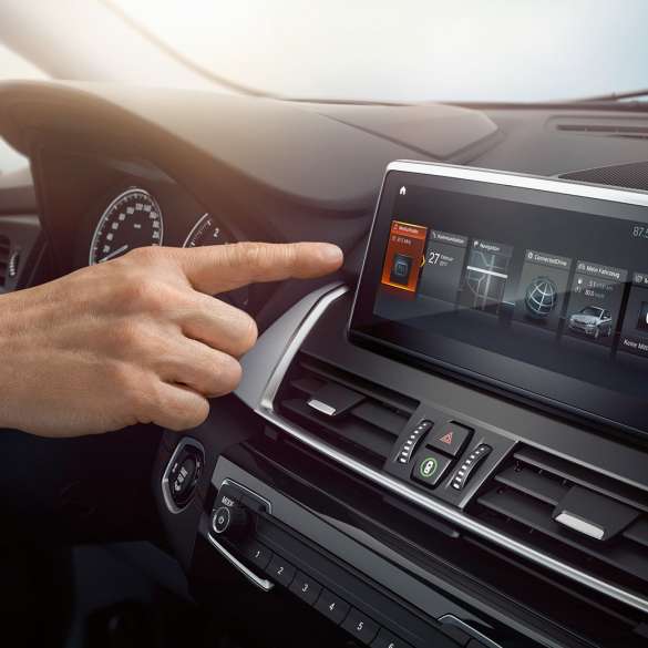 BMW Personal CoPilot til BMW 2-serie Active Tourer BMW Personal CoPilot BMW 2-serie Active Tourer F45 2018 Control Display Innvendig kupe