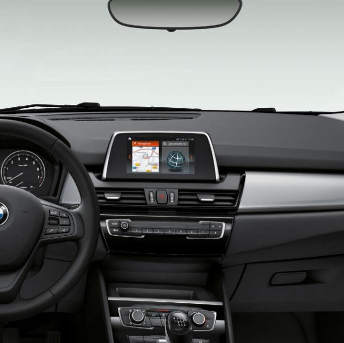 Førerplass BMW 2-serie Active Tourer modell Advantage Førerplass BMW 2-serie Active Tourer 218i F45 2018