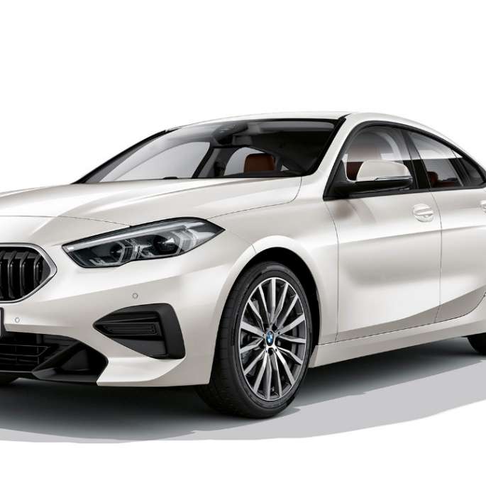 BMW-grill BMW 2-serie Gran Coupé modell Advantage BMW-grill BMW 2-serie Gran Coupé modell Advantage Mineralhvit F44 sett skrått forfra