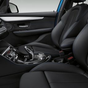 Sportsseter BMW 2-serie Gran Tourer Sportsseter BMW 2-serie Gran Tourer F46 Kupé