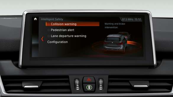 Driving Assistant Plus BMW 2-serie Gran Tourer Driving Assistant Plus Control Display BMW 2-serie Gran Tourer F46 2018 Kupé