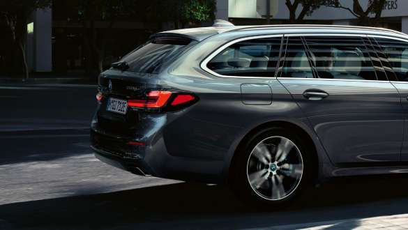 Luftfjæring med nivåregulering på bakakselen BMW 5-serie Touring G31 Luftfjæring med nivåregulering på bakakselen BMW 5-serie Touring G31 Facelift 2020
