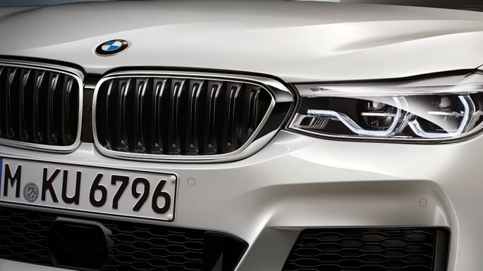 BMW 6-serie Gran Turismo G32 næropptak front BMW 6-serie Gran Turismo G32 2017 mineralhvit metallic næropptak front