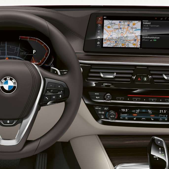 BMW 6-serie Gran Turismo G32 Luxury Line cockpit Sportsratt i skinn BMW 6-serie Gran Turismo G32 2017 Luxury Line cockpit
