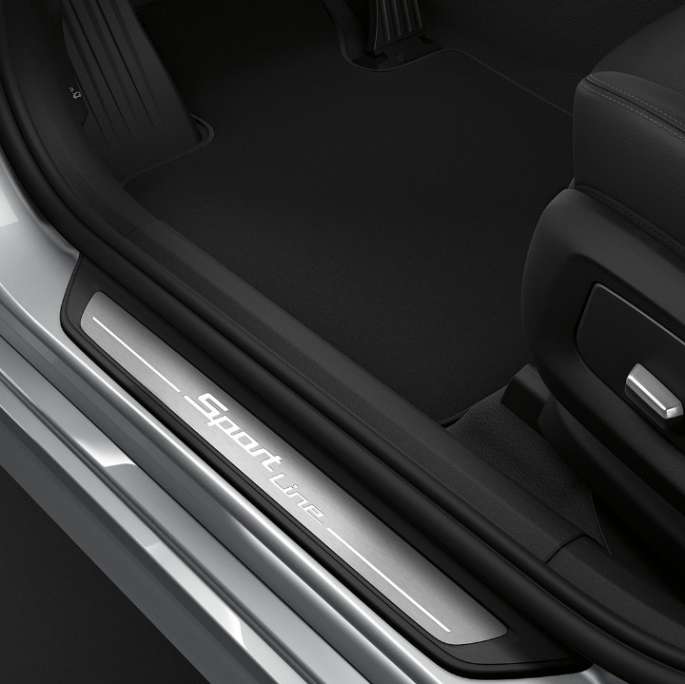 BMW 6-serie Gran Turismo G32 Sport Line hekk innstegslist BMW 6-serie Gran Turismo G32 2017 Sport Line Glaciersølv metallic innstegslist