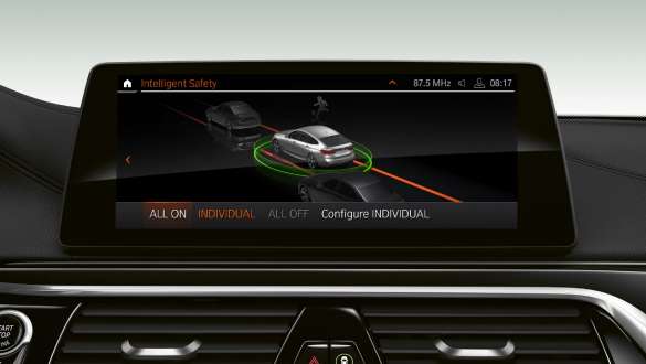 Driving Assistant Plus BMW 6-serie Gran Turismo G32 2017 interiør Driving Assistant Plus BMW 6-serie Gran Turismo G32 2017 interiør