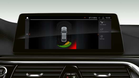 Parkeringsassistent Plus BMW 6-serie Gran Turismo G32 2017 interiør Parkeringsassistent Plus BMW 6-serie Gran Turismo G32