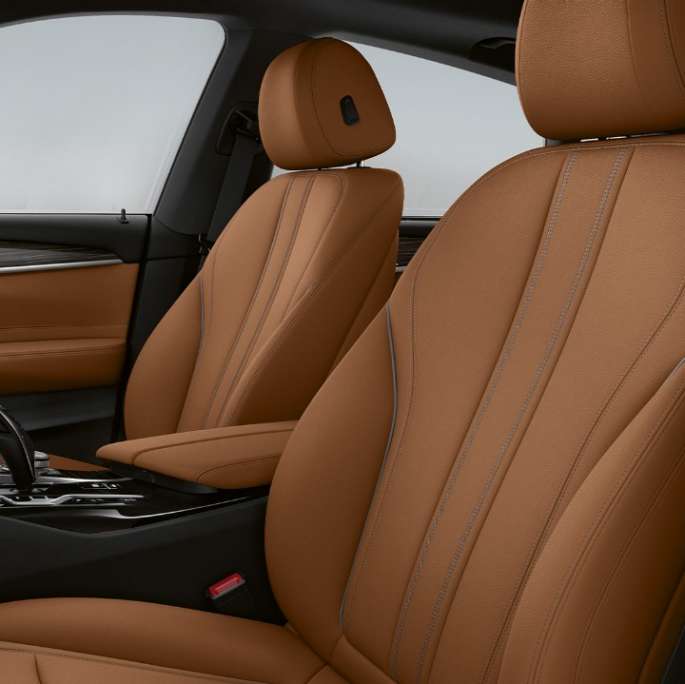 Setetrekk BMW 6-serie Gran Turismo standardversjon G32 2020 Setetrekk i skinn “Dakota” konjakk/sort BMW 6-serie Gran Turismo G32 620d 2020 standardversjon interiør