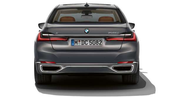 BMW 7-serie Sedan med hekkskjørt BMW 7-serie Sedan: Nærbilde av hekkskjørtet