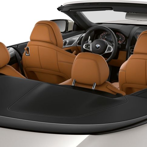 Innvendig design i BMW M850i xDrive med åpen kalesje. Innvendig design i BMW M850i xDrive med åpen kalesje.