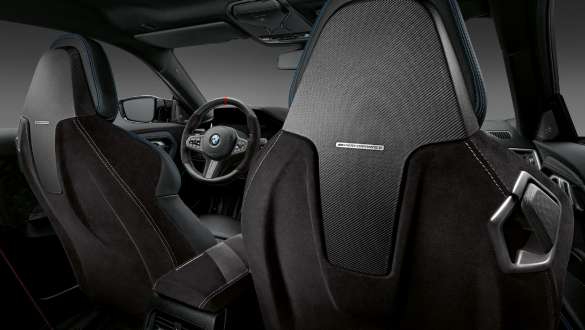 M Performance seterygger i Alcantara / åpenporet karbonfiber BMW 2-serie Coupé G42 2021 M Performance seterygger i Alcantara / åpenporet karbonfiber BMW 2-serie Coupé G42 2021