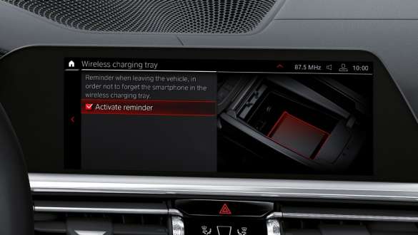 Trådløs lading av telefon BMW M3 Sedan-modeller G80 G20 BMW M3 Sedan-modeller G80 G20 Trådløs lading av telefon Control Display Interiør