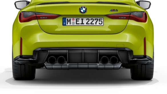 M sportseksosanlegg BMW M4 Competition coupe G82 2020 BMW M4 Competition Coupé G82 2020 M sportseksosanlegg sett bakfra