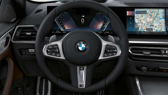 M skinnratt BMW M440i xDrive Coupé G22 2020 BMW M440i xDrive Coupé G22 2020 M skinnratt interiør nærbilde