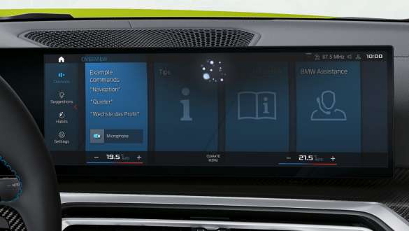 Intelligent Personal Assistant BMW M4 Coupé Automobile G82 G22 BMW M4 Coupé Automobile G82 G22 Intelligent Personal Assistant