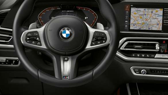 BMW X7 M-modell med sports-automatgirkasse BMW X7 M-modell med sports-automatgirkasse, G07, førerplass