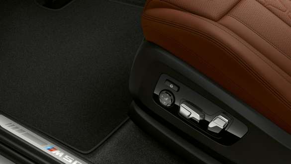 BMW X7 M-modell med M multifunksjonsseter BMW X7 M-modell, interiør med M multifunksjonsseter, G07