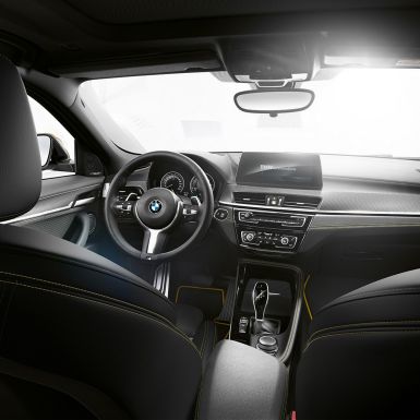 Cockpit BMW X2 F39 BMW X2 2018 F39 Cockpit Interiør