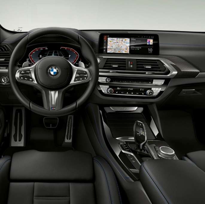 Cockpit BMW X4 Modell M Sport Cockpit BMW X4 xDrive30i Modell M Sport G02 2018 Interiør