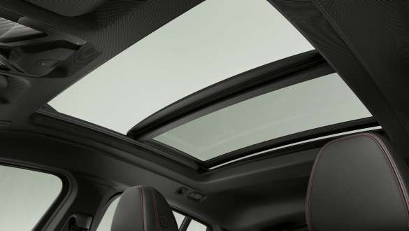 Panorama-glasstak BMW X4 Panorama-glasstak BMW X4 G02 2018 interiør