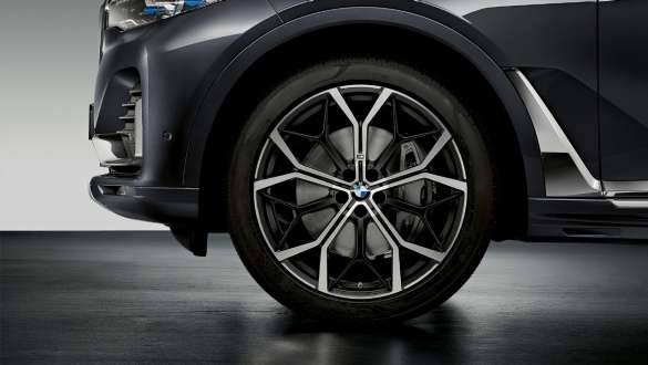 22" M Performance Y-eke 785 M i tofarget design BMW X7 G07 2019 22" M Performance Y-eke 785 M i tofarget design BMW X7 G07 2019