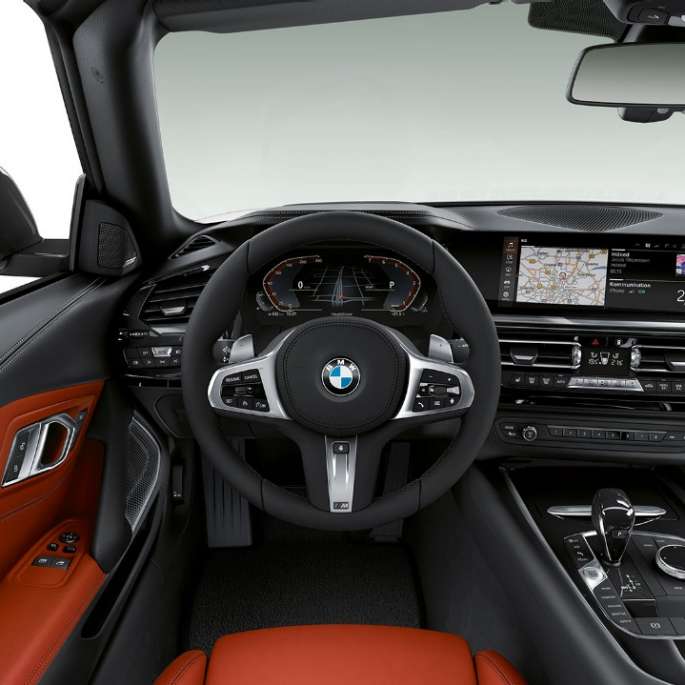 BMW Z4 Roadster, Modell Sport Line Ratt og førerplass i BMW Z4 Roadster som Modell Sport Line