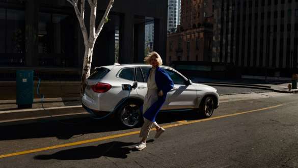Bærekraftig kjøreglede med BMW iX3 Bærekraftig kjøreglede med BMW iX3