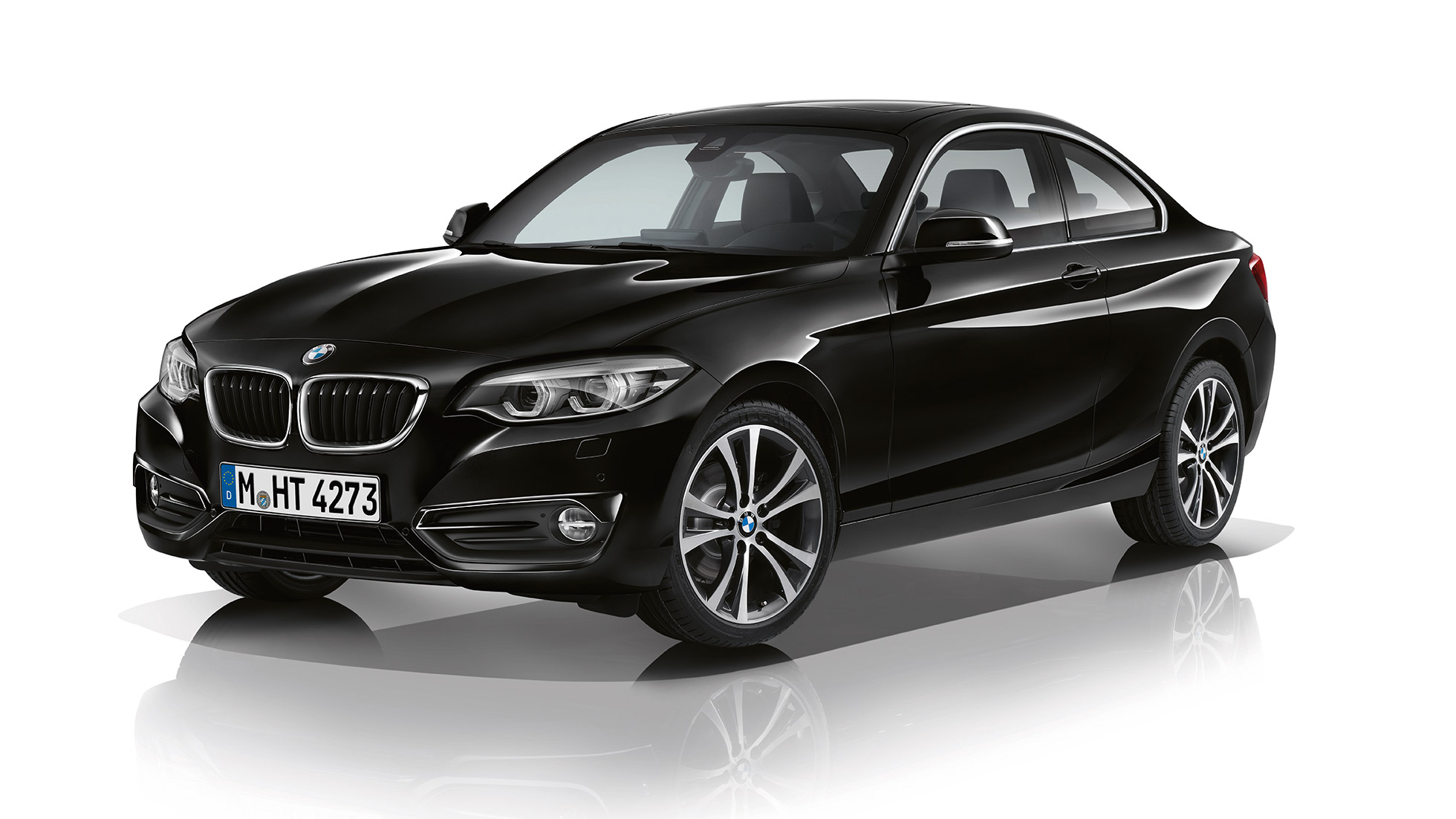 BMW 2-serie Coupé, Model Sport Line sett skrått forfra BMW 2-serie Coupé, Model Sport Line sett skrått forfra