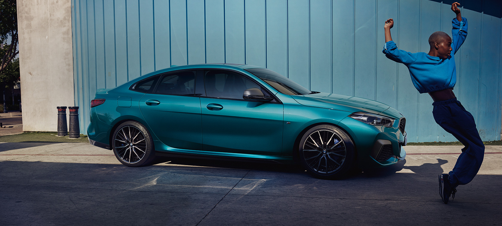 Tilbud og service for BMW 2er Gran Coupé Tilbud og service for BMW 2-serie Gran Coupé Snapper Rocks blå metallic F44 sett fra siden