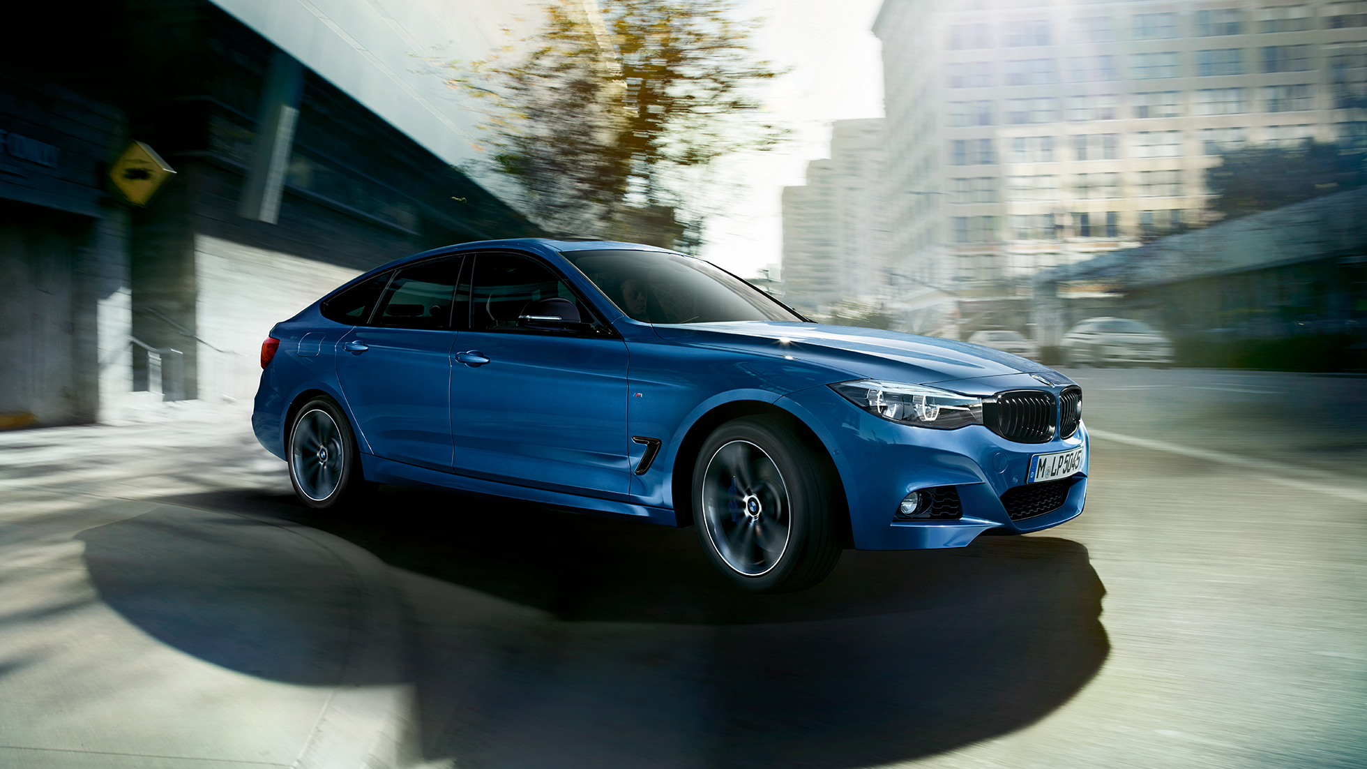 Fronten på BMW 3-serie Gran Turismo som står i ro Fronten på BMW 3-serie Gran Turismo som står i ro