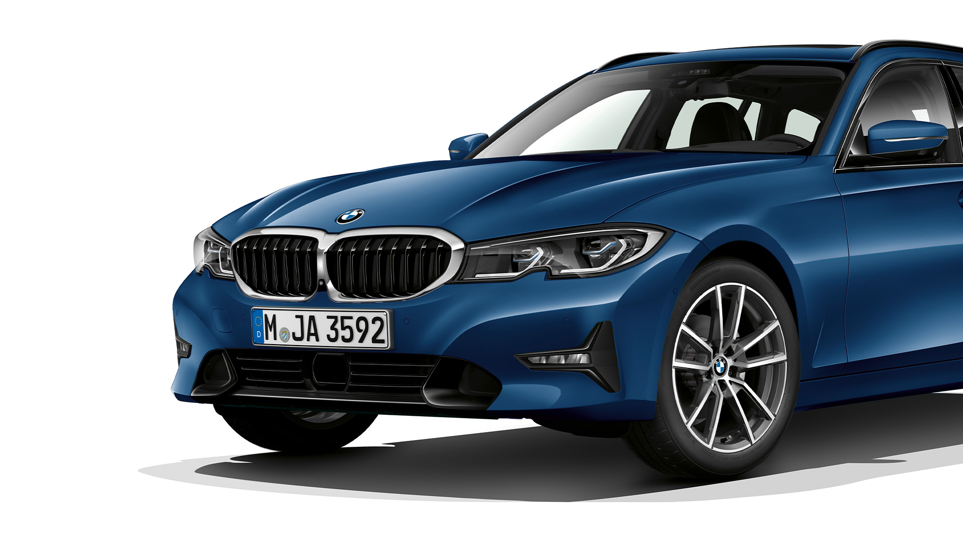 Modell Sport Line sett på skrått forfra BMW 3-serie Touring, modell Sport Line sett på skrått forfra
