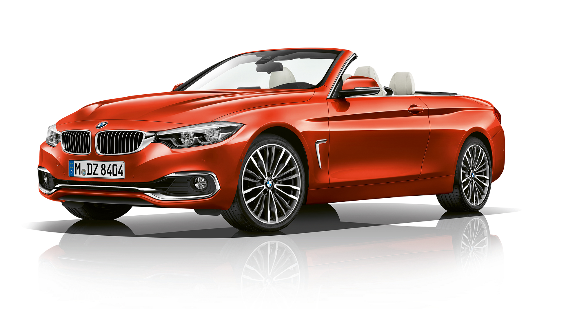 BMW 4-serie Cabriolet, Model Luxury Line sett skrått forfra BMW 4-serie Cabriolet, Model Luxury Line sett skrått forfra