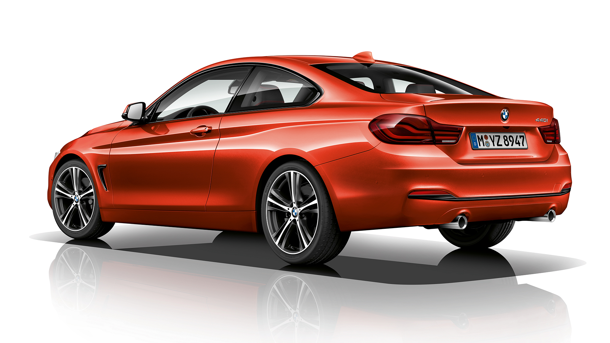 BMW 4-serie Coupé, Model Sport Line sett skrått bakfra BMW 4-serie Coupé, Model Sport Line sett skrått bakfra
