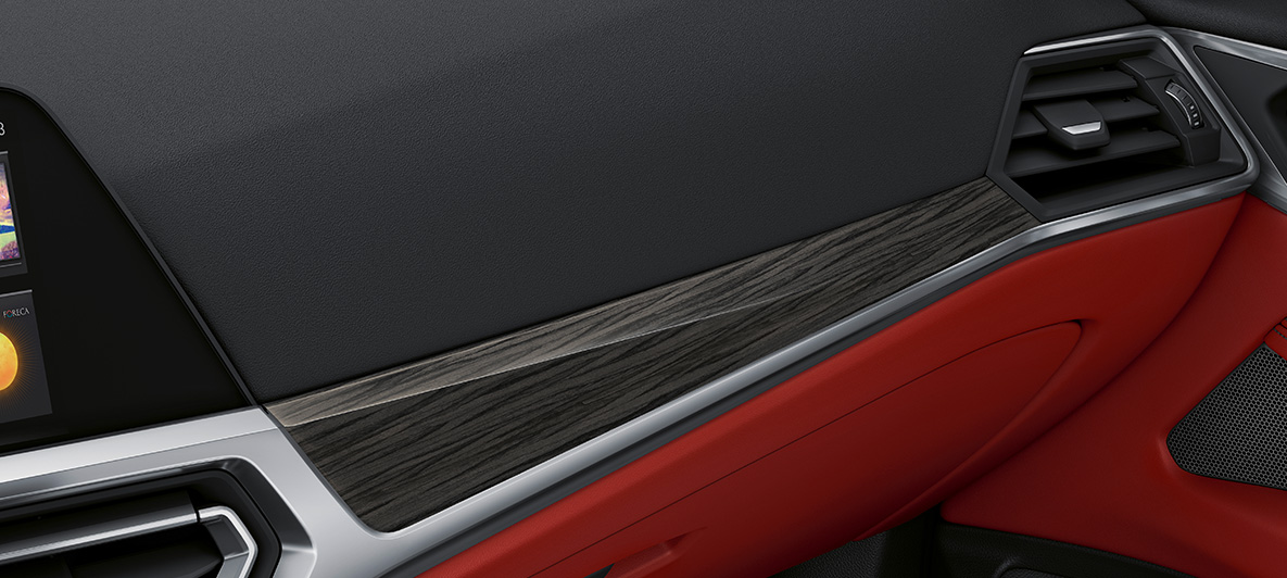 Interiørlister edeltre BMW 4-serie Coupé 2020 G22 Individual Innvendig kupé Interiørlister i edeltreutførelse med konturlister i krom med perleglansfinish BMW 4-serie Coupé Individual G22 2020 Innvendig kupé
