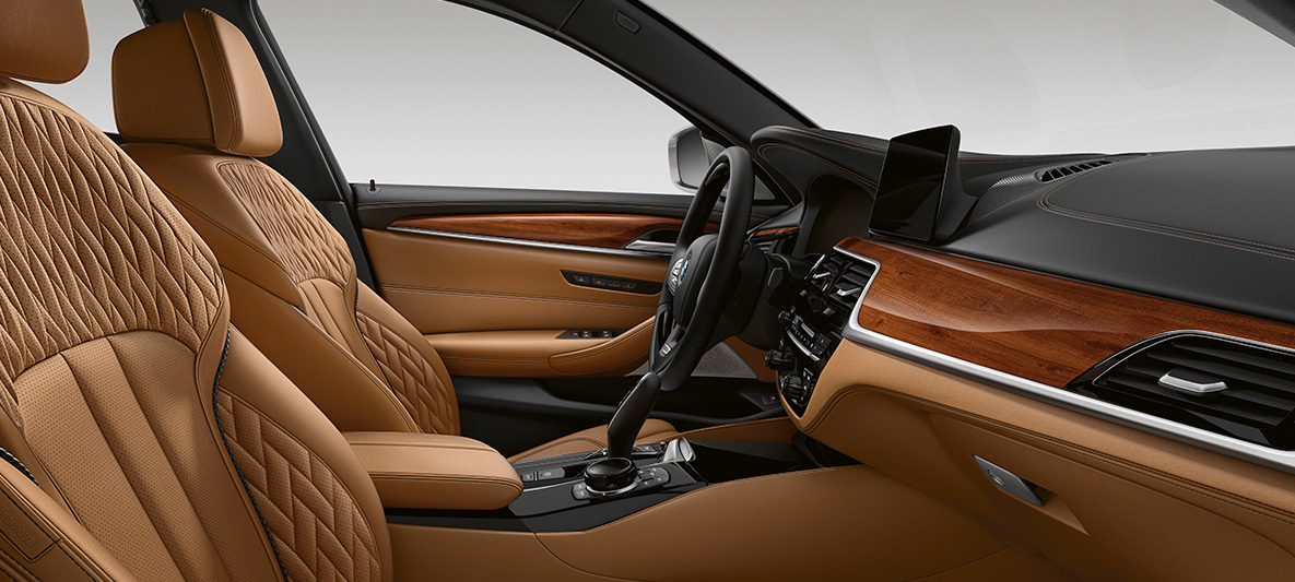 Helskinn BMW 5-serie Sedan G30 Individual interiør Helskinn BMW 5-serie Sedan Individual G30 Facelift 2020 interiør førerplass
