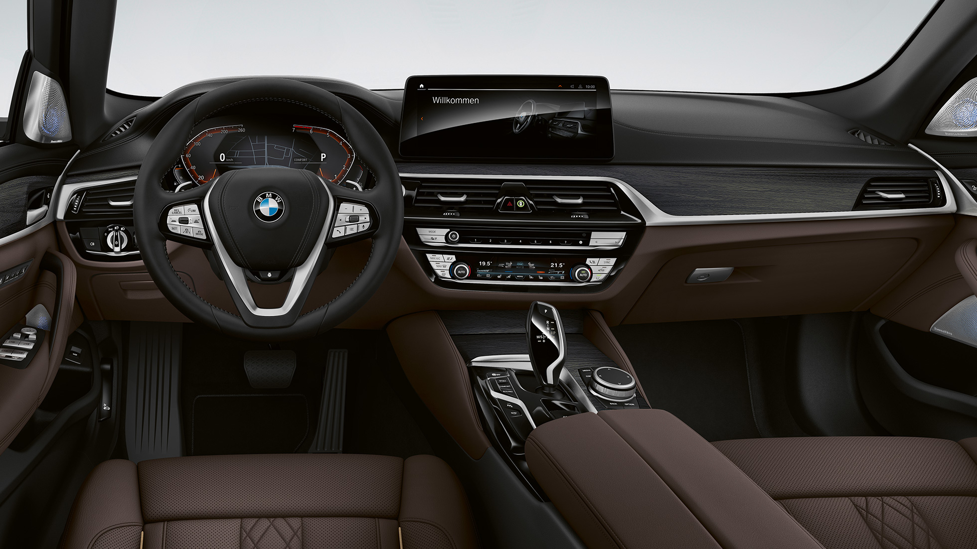 Førerplass BMW 5-serie Touring G31 Luxury Line Førerplass BMW 5-serie Touring 530i G31 2020 Luxury Line eksklusivt nappaskinn i mokka med kantbånd i kontrastfarge interiør