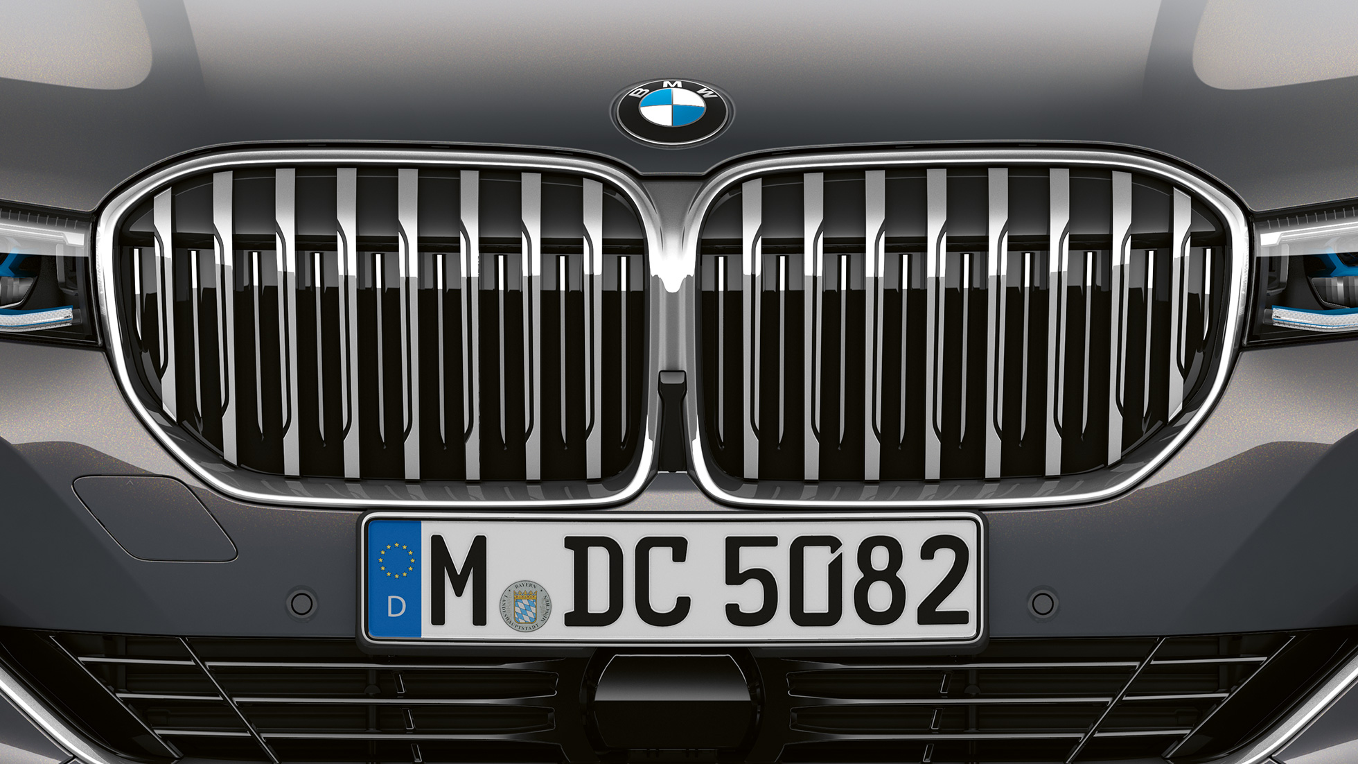 Velgerspak i BMW 7-serie Sedan med Pure Excellence utvendig design BMW 7-serie Sedan med Pure Excellence utvendig design: Nærbilde av BMW-grillen