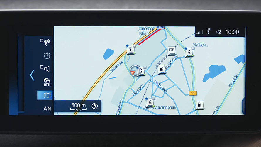 BMW plug-in-hybrid med navigasjonssystem BMW 2-serie Active Tourer F45 BMW plug-in-hybrid med navigasjonssystem, nærbilde