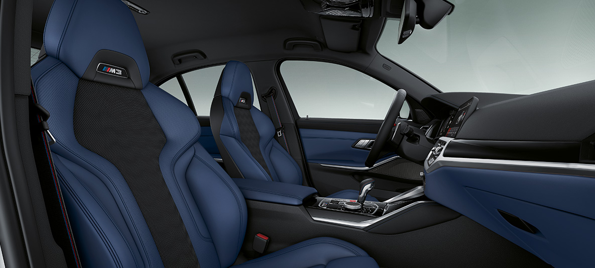 BMW Individual helskinninteriør 'Merino' fjordblått/sort BMW M4 Coupé 2020 G82 interiør BMW Individual helskinninteriør 'Merino' fjordblått/sort BMW M4 Coupé G82 2020 interiør førerplass