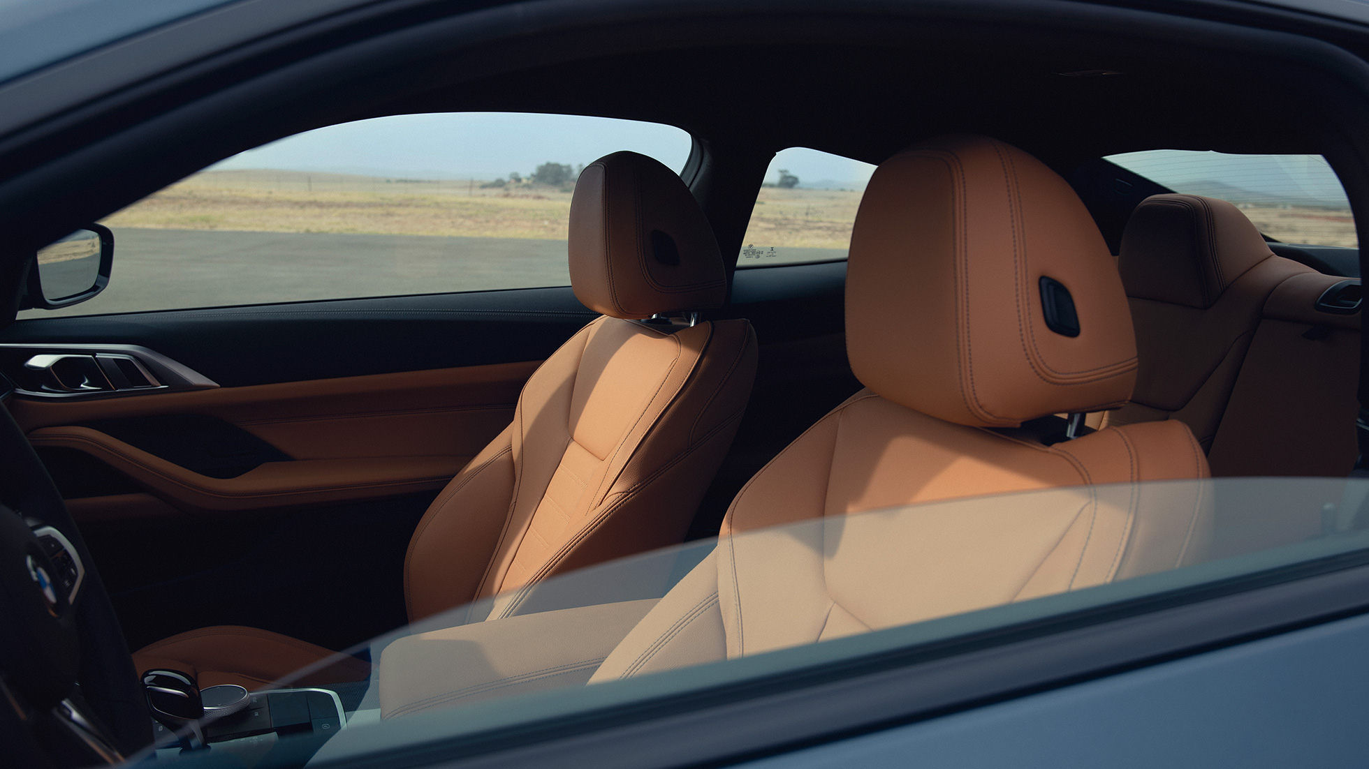 Sportsseter BMW M440i xDrive Coupé G22 2020 BMW M440i xDrive Coupé Arctic Race blå metallic G22 2020 Interiør Sportsseter