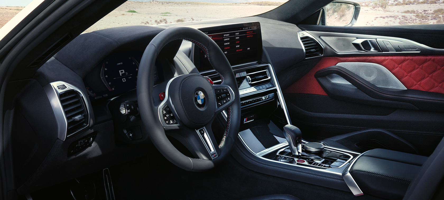 Cockpit BMW M8 Competition Gran Coupé F93 LCI Facelift 2022 BMW M8 Competition Gran Coupé F93 LCI Facelift 2022 kupé cockpit