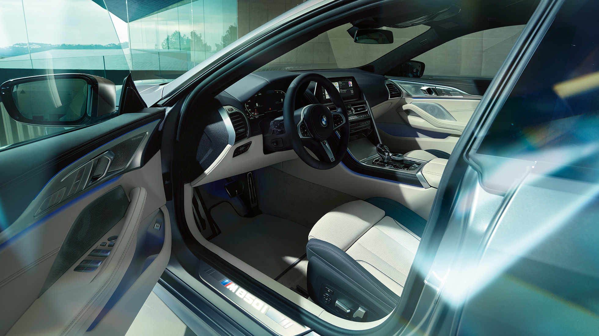 BMW M850i xDrive Gran Coupé, Førerplassen BMW M850i xDrive Gran Coupé, Design. Førerplassen