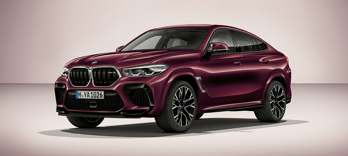 BMW X6 M i BMW Individual Ametrin metallic BMW X6 M F96 2020 BMW Individual ametrin metallic sett skrått fra siden