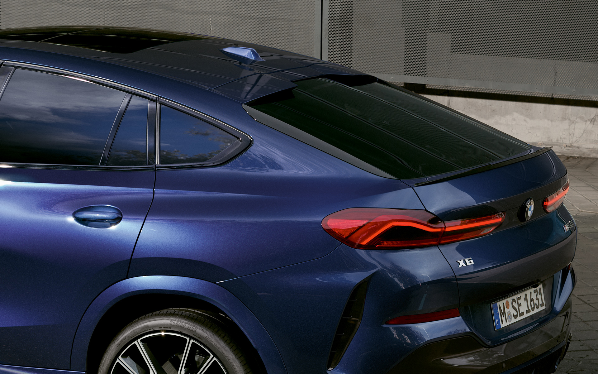 BMW X6 M60i xDrive G06 MP Hekk BMW X6 M60i xDrive G06 MP Hekk nærbilde