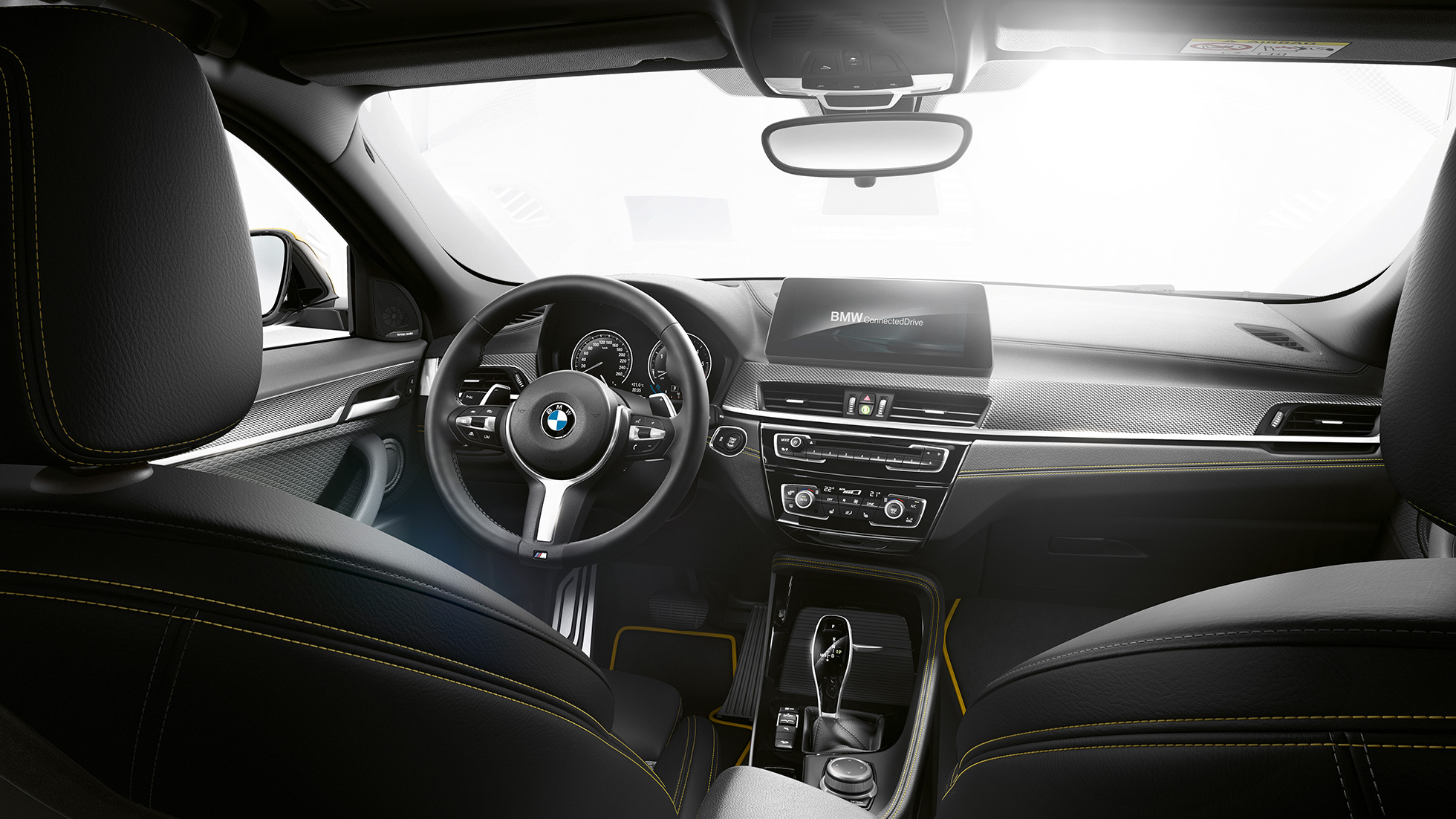 Skinnratt BMW X2 F39 Skinnratt BMW X2 2018 F39 innvendig utstyr