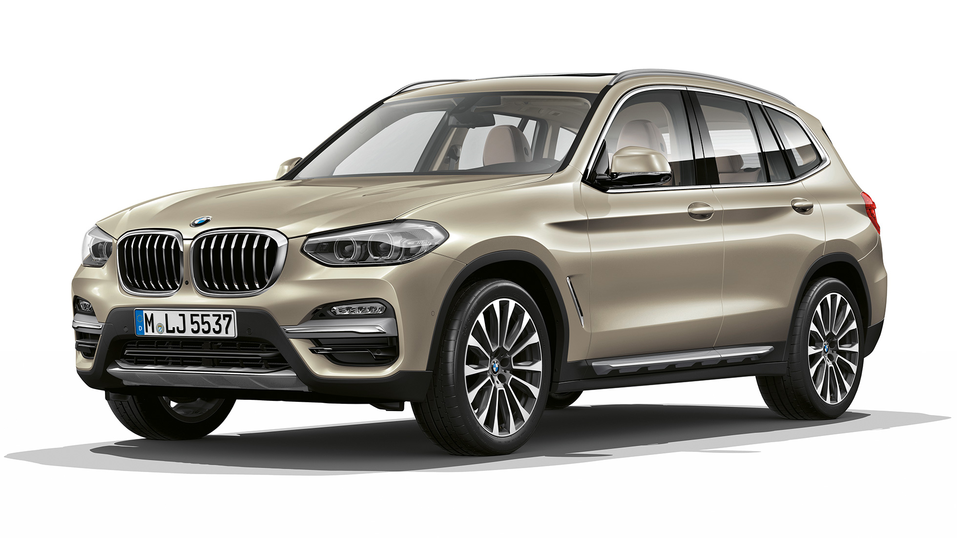 BMW X3 M40i, Model Luxury Line sett skrått forfra BMW X3 M40i, Model Luxury Line sett skrått forfra
