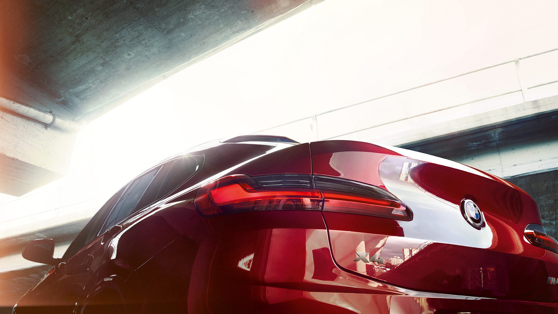 Full-LED baklykter BMW X4 Full-LED baklykter BMW X4 M40i G02 2018 Flamencorød med briljanteffekt rød