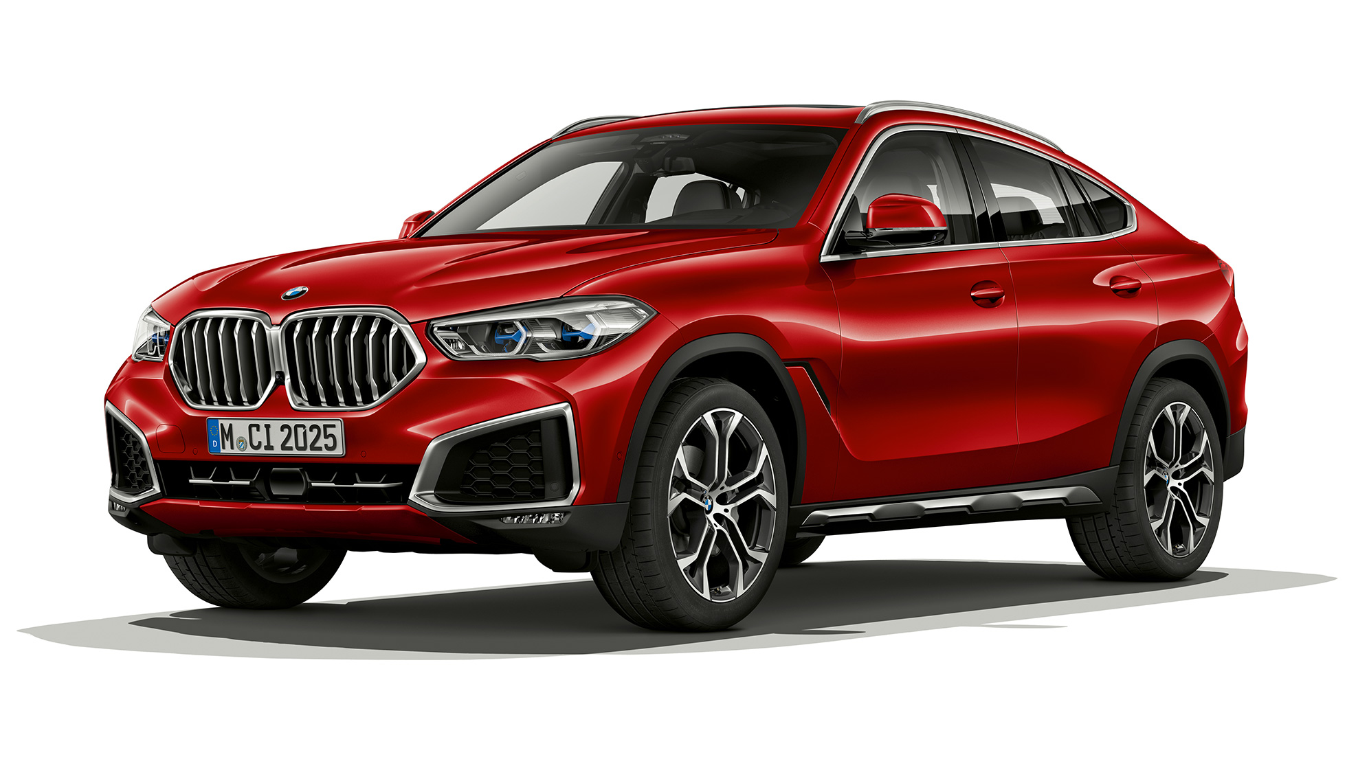 BMW X6 med BMW xLine, eksteriør. BMW X6 med BMW xLine sett forfra.