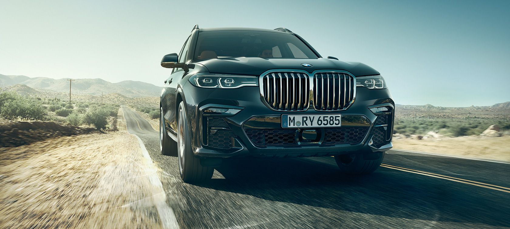 BMW X7 sett forfra BMW X7 sett forfra