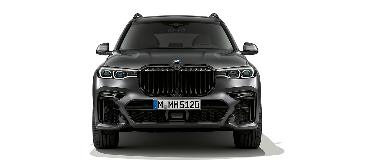 BMW Dark Shadow Edition sett forfra BMW X7 G07 Dark Shadow Edition sett forfra